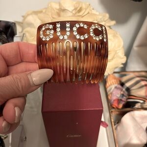 GUCCI rhinestone hair accessory